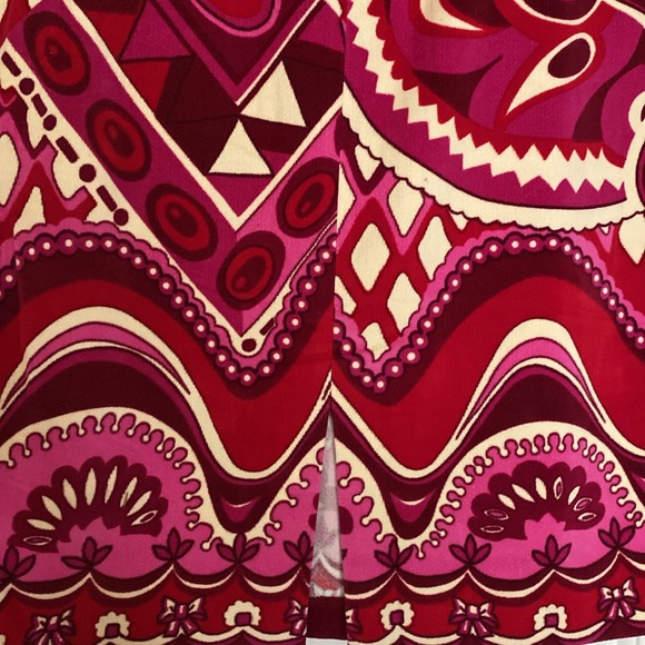 D&G 💯 Cotton Velvet Beautiful Print Skirt Never Used Made in Italy 🇮🇹 - Picture 8 of 16